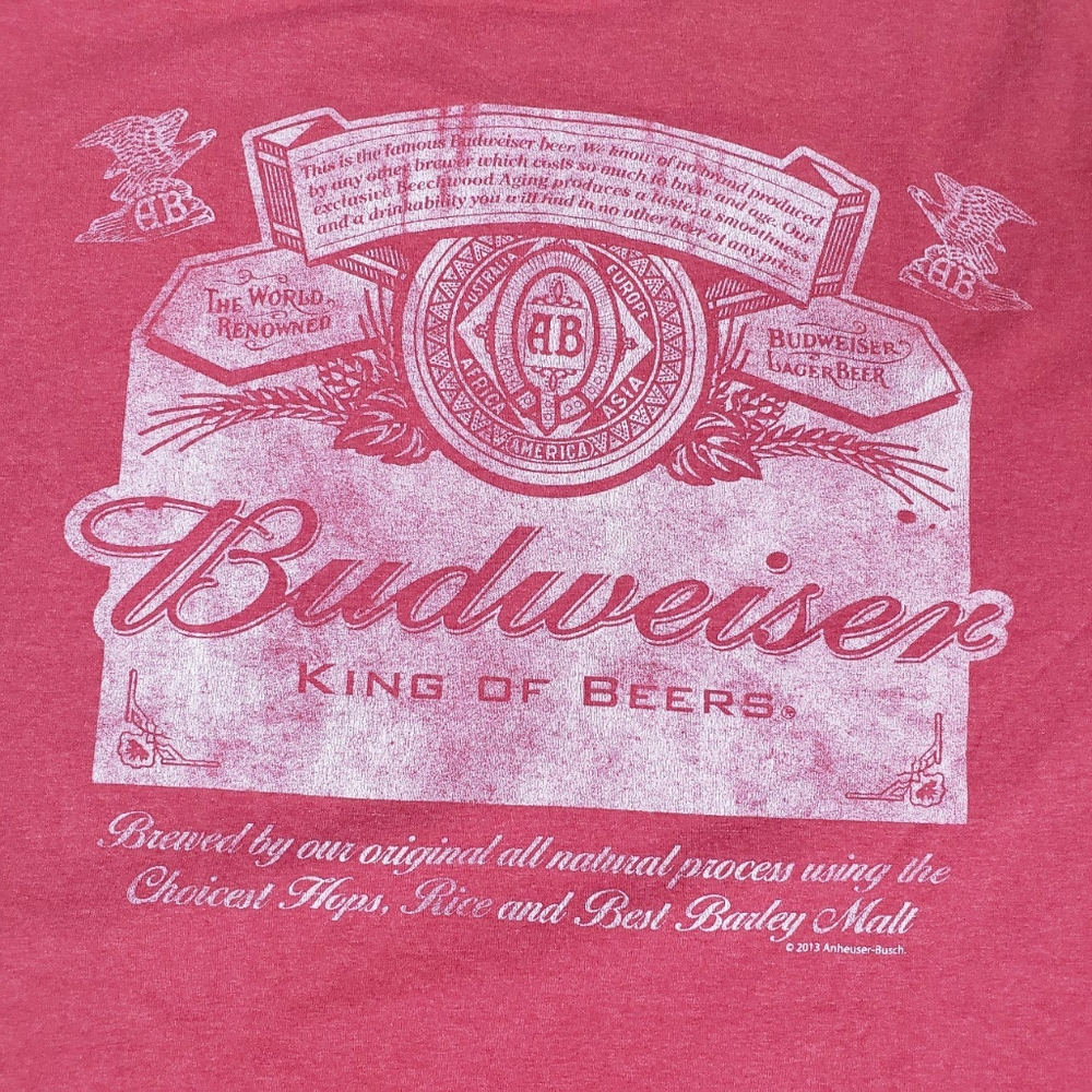 Budweiser graphic on a gilden t-shirt size XL